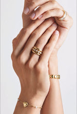 Triple ring